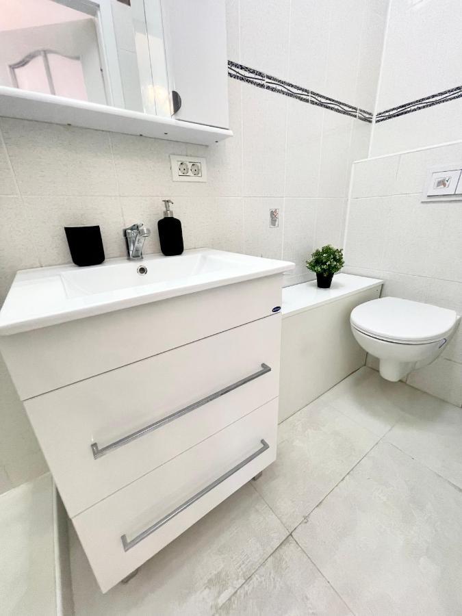 Point 0 Apartment Bucureşti Ngoại thất bức ảnh