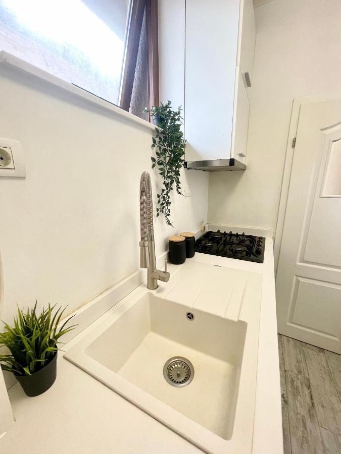 Point 0 Apartment Bucureşti Ngoại thất bức ảnh